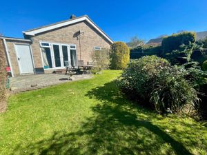 Photo 7- click for photo gallery